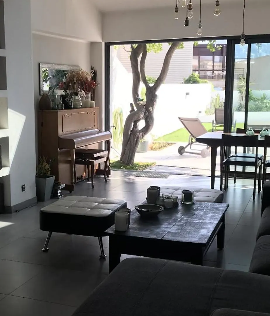Maison Avec Jardin Et Piscine Marsiglia